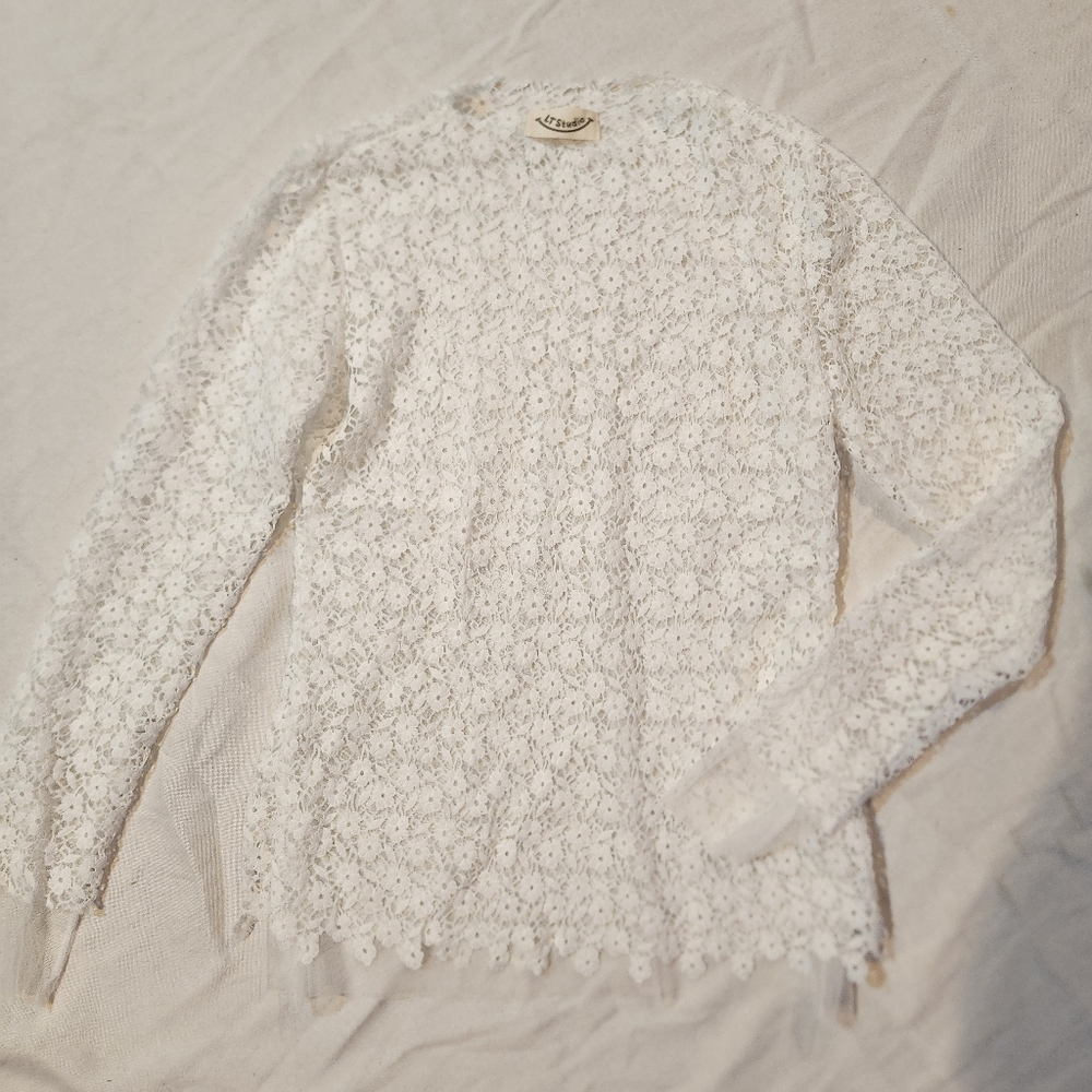 Cottagecore White Lace Sheer Floral Blouse Romantic Boho Fairy Top Small